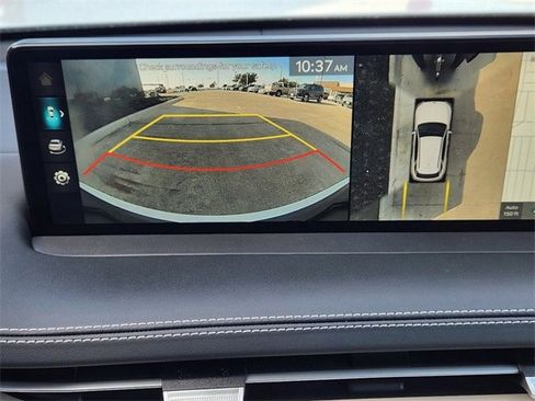 Used 2025 Genesis GV70 3.5T Sport w/ Sport Advanced Package image 13