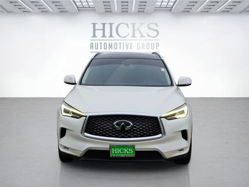 Used 2019 INFINITI QX50 Luxe w/ Navigation Package image 2