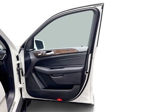 Used 2016 Mercedes-Benz GLE 350 GLE 350 w/ Premium Package image 9