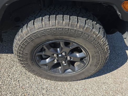 Used 2021 Jeep Wrangler Unlimited Sport AWD/4WD image 9