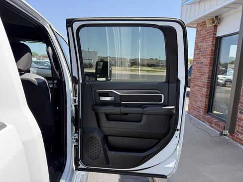 Used 2024 RAM 2500 Big Horn w/ Bed Utility Group image 13