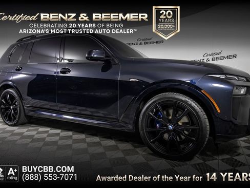 Used 2024 BMW X7 xDrive40i w/ M Sport Package AWD/4WD image 1