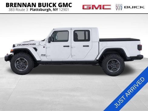 Used 2022 Jeep Gladiator Rubicon w/ LED Lighting Group AWD/4WD image 2
