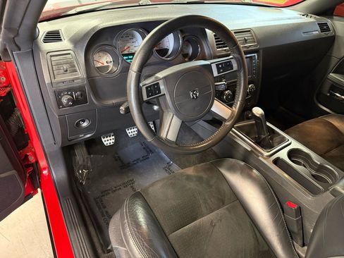 Used 2010 Dodge Challenger SRT8 w/ SRT Option Group II image 30