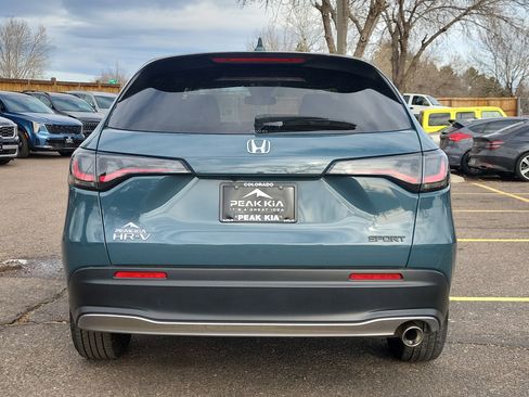 Used 2024 Honda HR-V Sport image 11