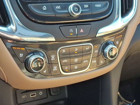 Certified 2023 Chevrolet Equinox Premier image 24