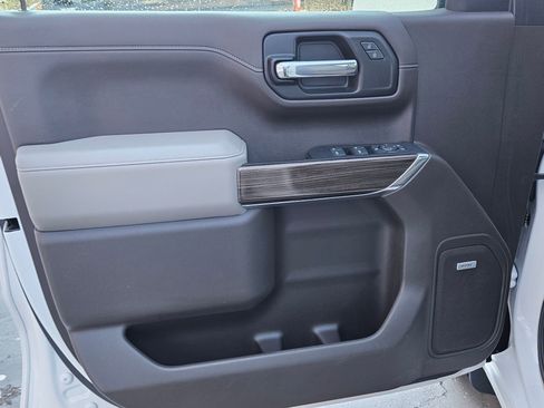 Used 2021 Chevrolet Silverado 1500 RST w/ Texas Edition Plus image 17