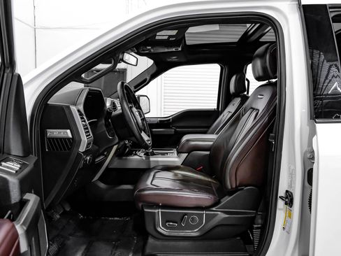 Used 2015 Ford F150 Platinum w/ Equipment Group 701A Luxury AWD/4WD image 40