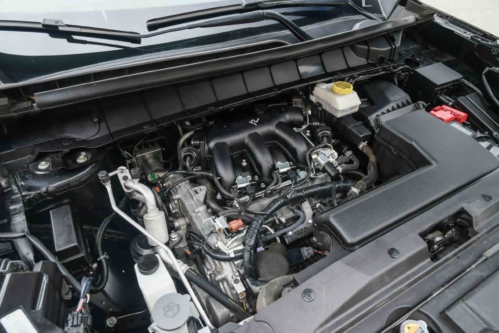 Used 2024 Nissan Pathfinder SV w/ SV Premium Package FWD image 27