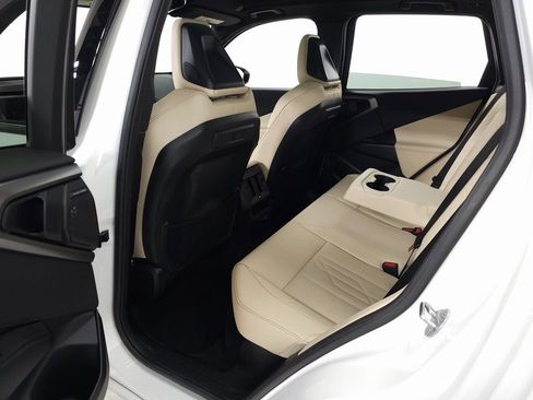 Used 2025 BMW X3 M50 w/ Premium Package image 41