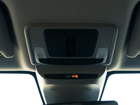 Certified 2025 Honda HR-V EX-L image 37