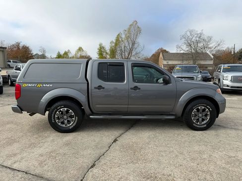 Used 2019 Nissan Frontier Desert Runner image 8