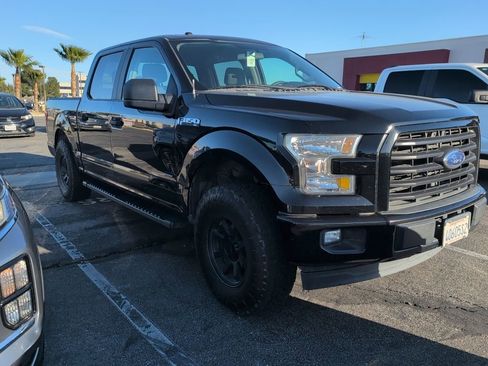 Used 2017 Ford F150 XL w/ Equipment Group 101A Mid image 5