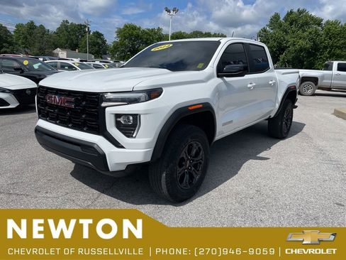 Used 2024 GMC Canyon Elevation w/ Trailering Package AWD/4WD image 3