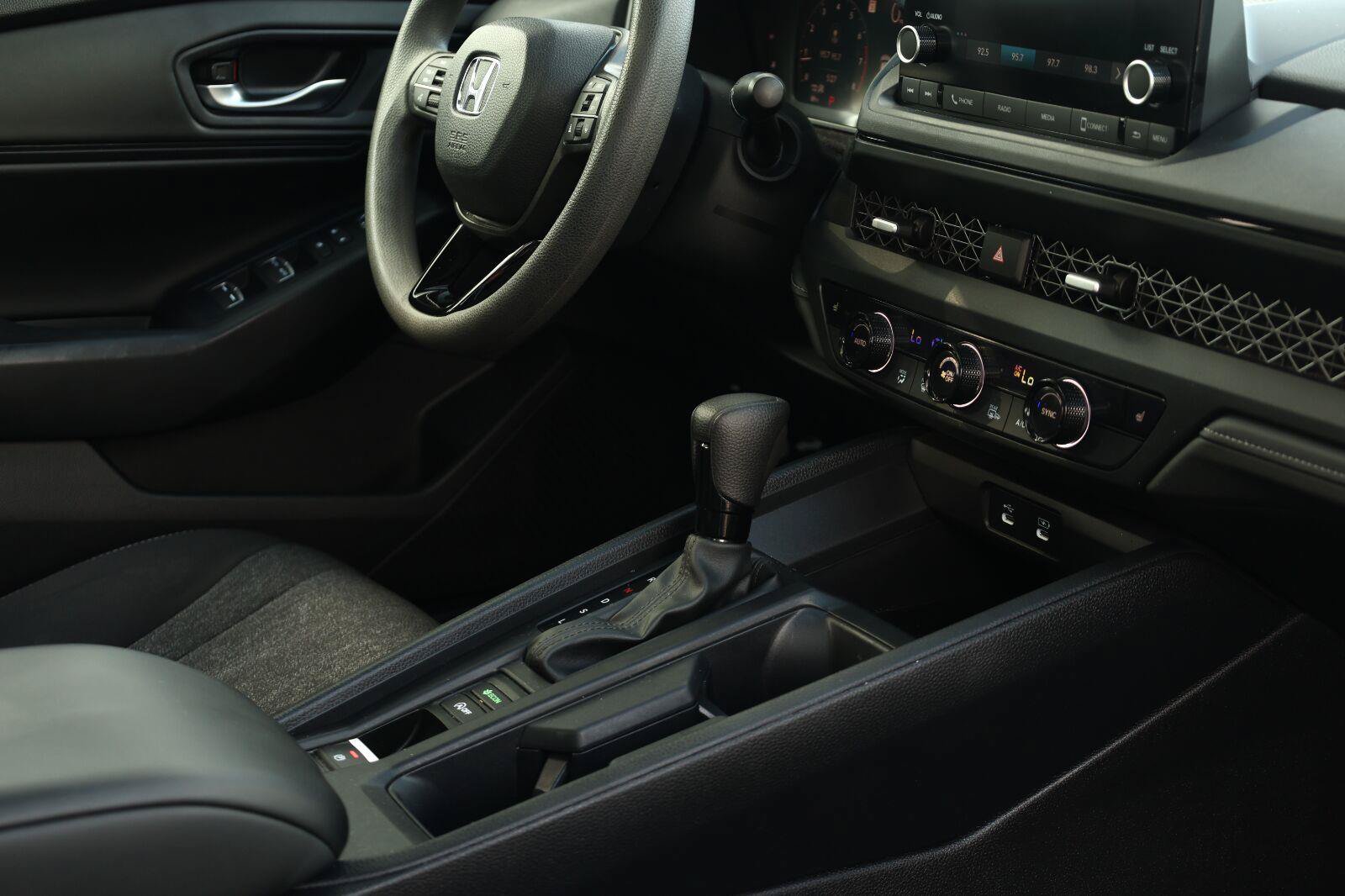 Used 2024 Honda Accord EX image 24