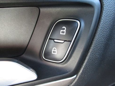 Used 2022 Ford Escape SEL image 37