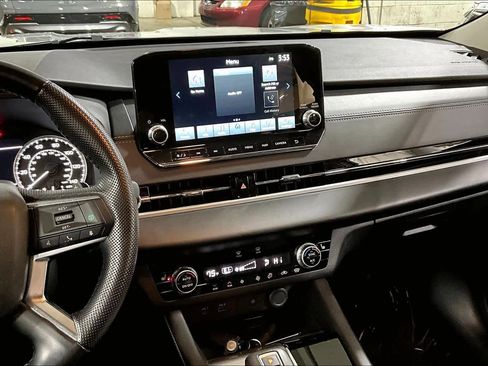 Used 2022 Mitsubishi Outlander SEL image 6