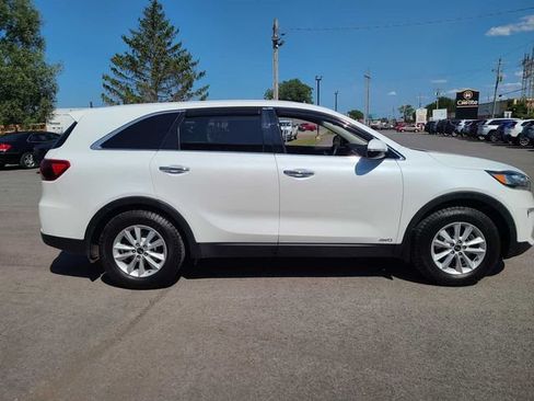 Used 2020 Kia Sorento LX AWD/4WD image 6