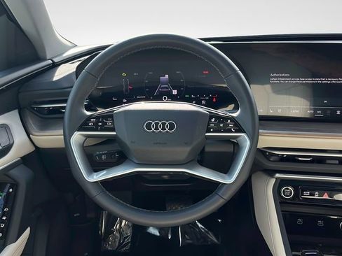 Used 2025 Audi Q5 Premium Plus w/ Premium Plus AWD/4WD image 10