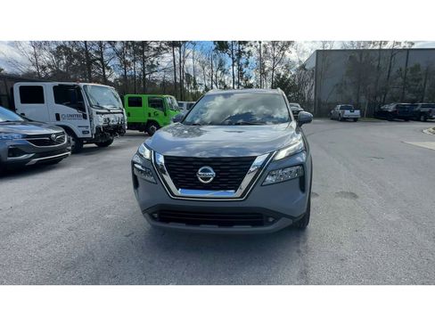 Used 2021 Nissan Rogue SL w/ Premium Package image 3
