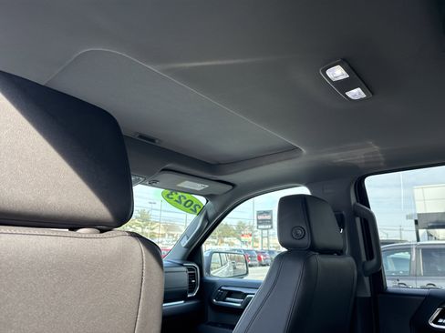 Used 2023 Chevrolet Silverado 1500 LTZ w/ LTZ Premium Package image 20