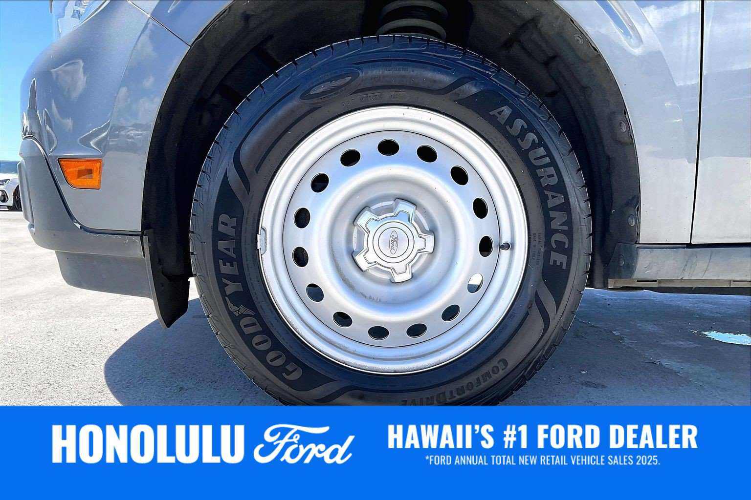 Used 2022 Ford Maverick XL FWD image 8