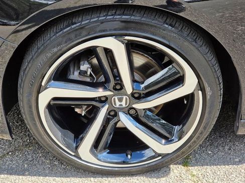 Used 2022 Honda Accord Sport image 18