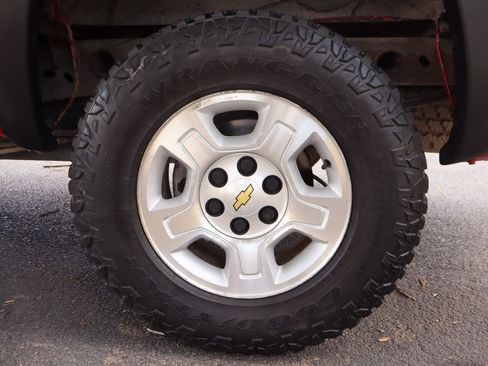 Used 2002 Chevrolet Silverado 1500 4x4 Extended Cab w/ Heavy Duty Suspension Pkg image 35
