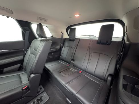 Used 2025 INFINITI QX60 Luxe FWD image 28