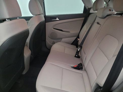 Used 2019 Hyundai Tucson SE AWD/4WD image 18