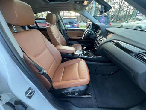 Used 2016 BMW X4 xDrive28i image 10