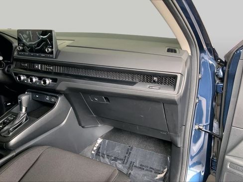 Used 2024 Honda CR-V LX image 19