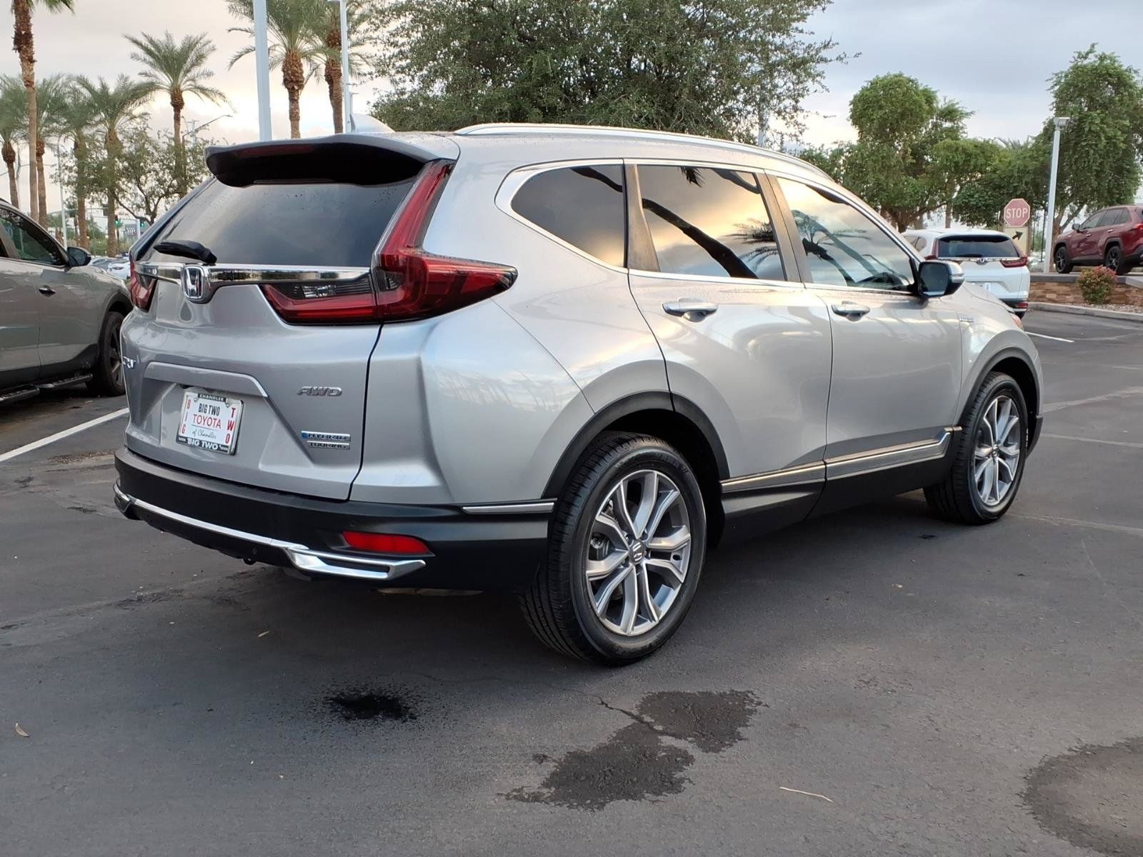 Used 2021 Honda CR-V Touring image 4