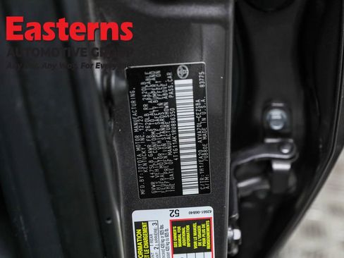 Used 2024 Toyota Camry SE image 33