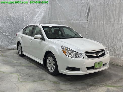 Used 2012 Subaru Legacy 2.5i Premium AWD/4WD image 2