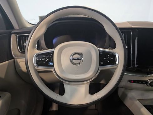 Used 2023 Volvo XC60 B5 Plus w/ Climate Package image 17