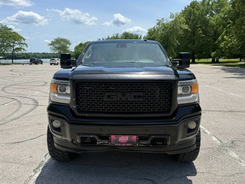 Used 2015 GMC Sierra 1500 Denali w/ Driver Alert Package AWD/4WD image 2