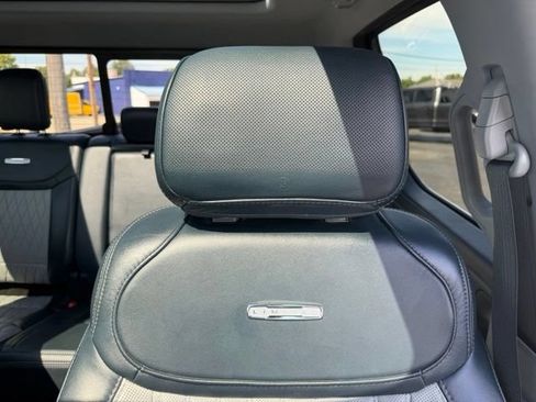 Used 2023 Ford F150 Limited AWD/4WD image 3