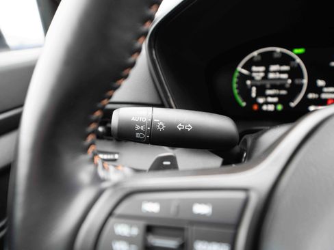 Certified 2025 Honda CR-V Sport image 13