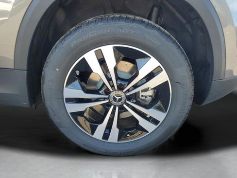 Certified 2026 Mercedes-Benz GLA 250 image 36