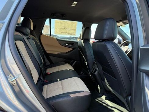 New 2026 Chevrolet Equinox ACTIV w/ Convenience Package III image 6