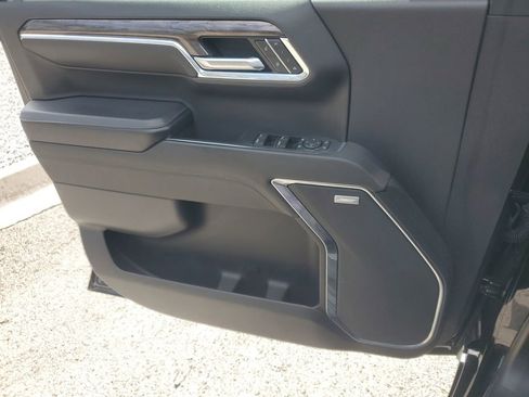 Used 2023 Chevrolet Silverado 1500 LTZ image 23