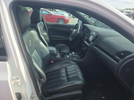 Used 2023 Chrysler 300 S RWD image 12