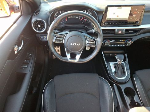 Used 2023 Kia Forte GT-Line FWD image 11
