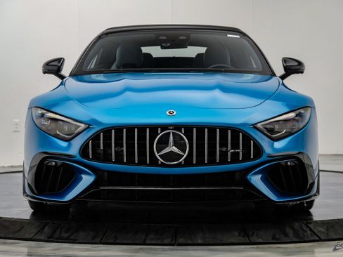 Used 2022 Mercedes-Benz SL 63 AMG 4MATIC image 38