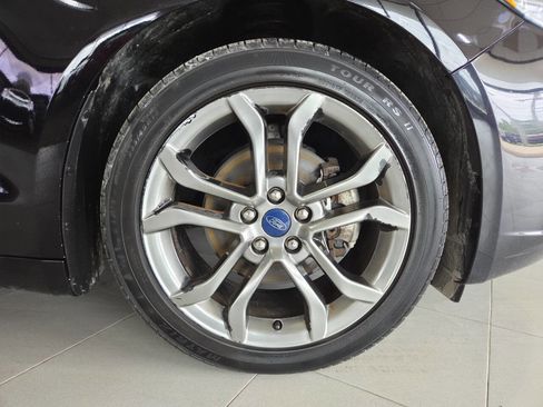 Used 2020 Ford Fusion SEL FWD image 9