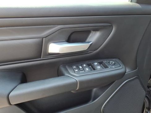 New 2026 RAM 1500 Express AWD/4WD image 5