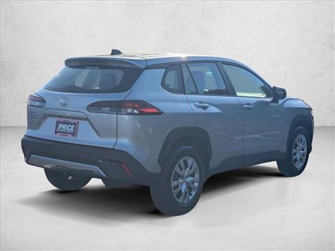 Used 2026 Toyota Corolla Cross L FWD image 5