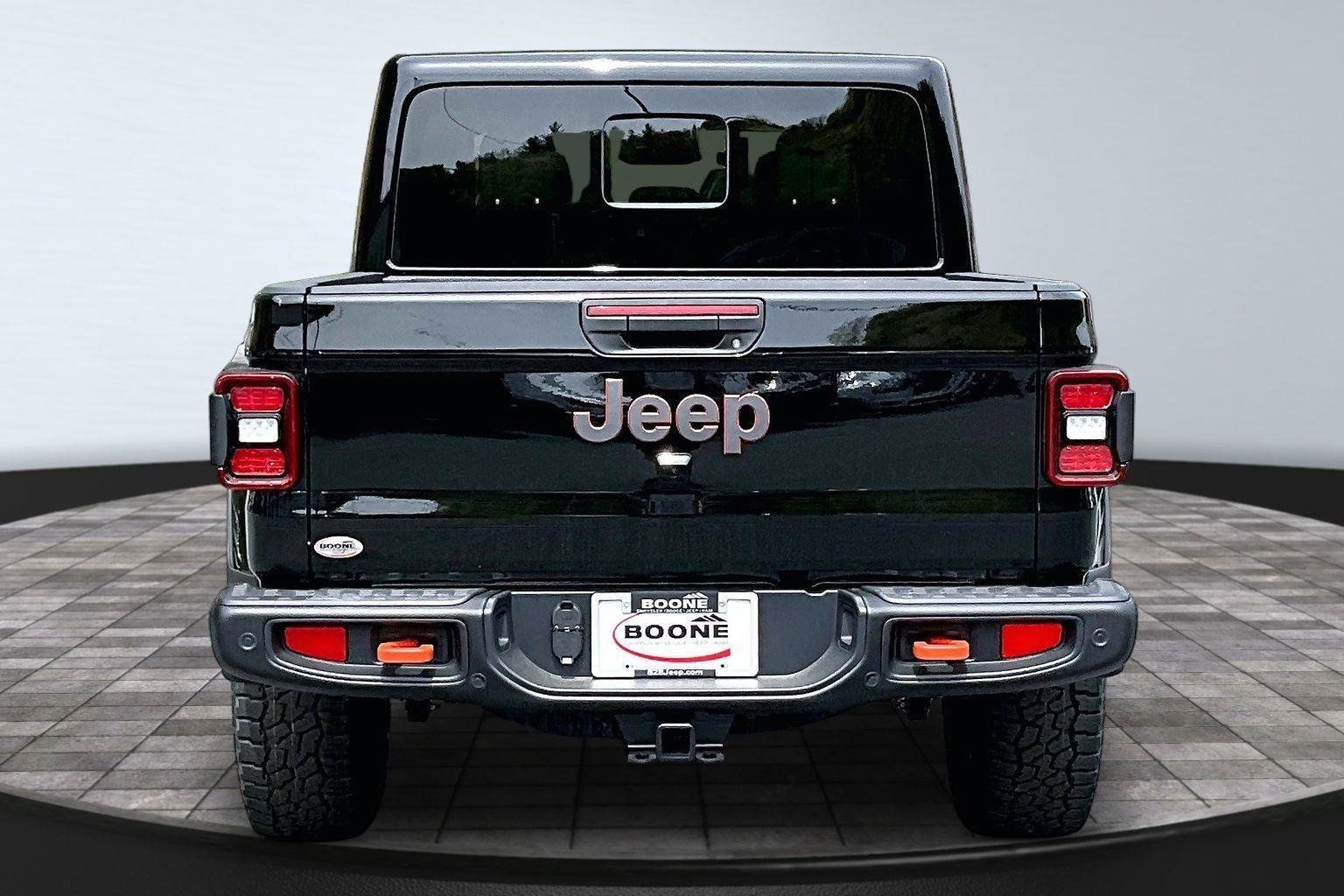 New 2026 Jeep Gladiator Mojave AWD/4WD image 4