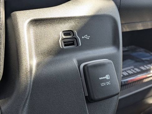 New 2026 RAM ProMaster 2500 w/ Convenience Group FWD image 20